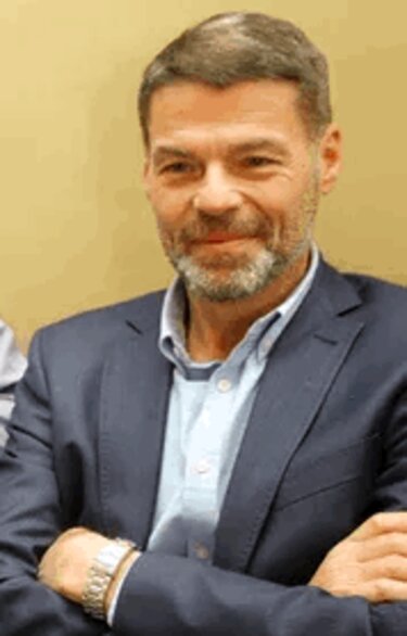 Άρης Ροζάκης