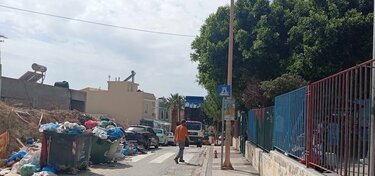 Σκουπίδια, Οδός Αντήνορος 