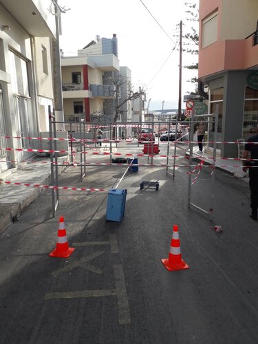 Καμίνια, μπαλκόνι