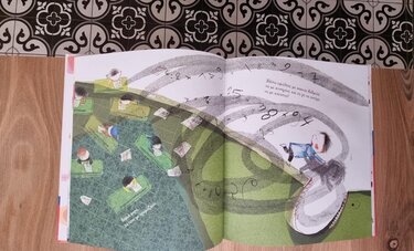 Παραμύθια του Σαββάτου, Βιβλίο