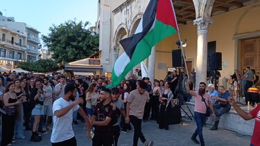 Μαζική πορεία για την Παλαιστίνη στο κέντρο του Ηρακλείου