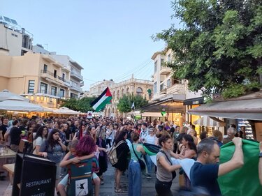 Μαζική πορεία για την Παλαιστίνη στο κέντρο του Ηρακλείου (φωτογραφίες)