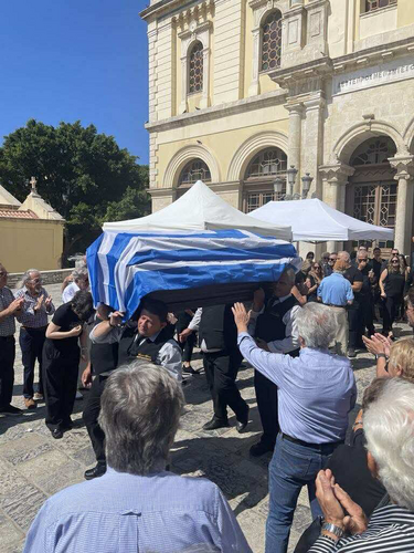 Μάνος Φραγκιαδουλάκης