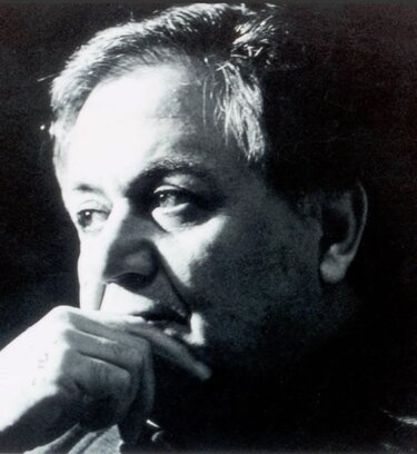 Υακίνθεια, Μάνος Χατζιδάκις