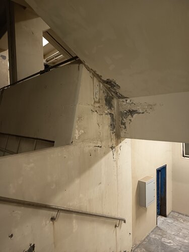 παγκρήτιο τοίχοι