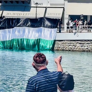 Άγιος Νικόλαος, Ισραηλινό κρουαζιερόπλοιο