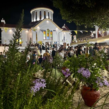 Αγία Μαρίνα Βόνη, Πιστοί