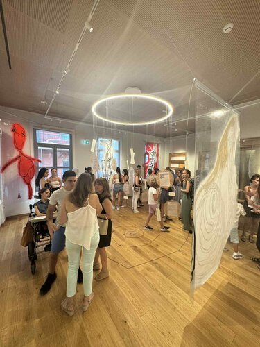 Έκθεση Γραφές και Γραμμές