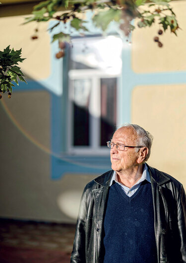  Ερατοσθένης Καψωμένος 