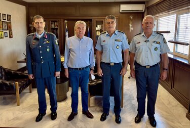 Σπυριδάκης Αρναουτάκης