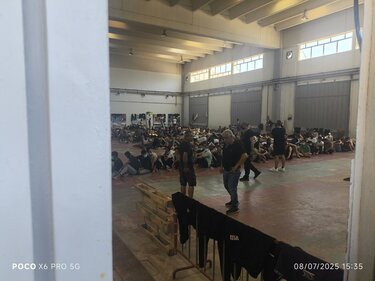 ΚΚΕ, μετανάστες