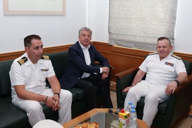 κοντιζάς αρνα