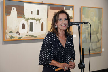 Εγκαίνια, έκθεση