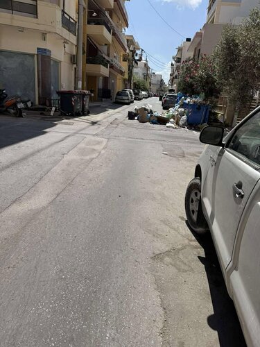 Απολλωνίου Ροδίου, Σκουπίδια