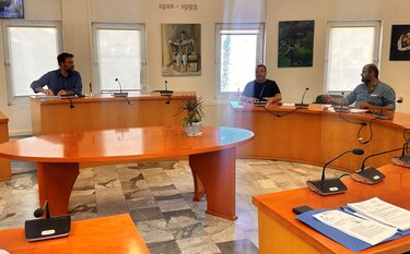 Δημοτική Επιτροπή