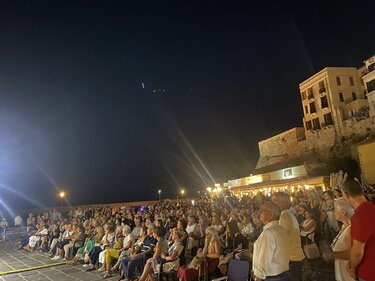 100 χρόνια Μίκης Θεοδωράκης: Συγκίνηση στην εκδήλωση στα Χανιά