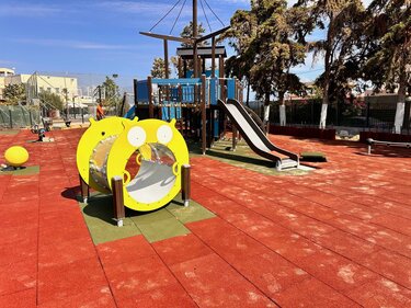 Στην τελική ευθεία η ανακατασκευή της παιδικής χαράς στο Γάζι 