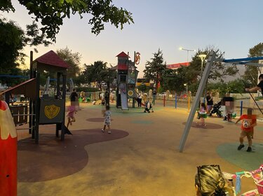 παιδική χαρά κατσαμπας