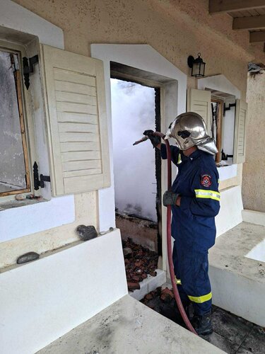 φωτιά Λέντας ενοικιαζόμενα