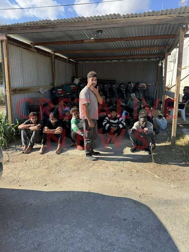 Μετανάστες, Καλοί Λιμένες