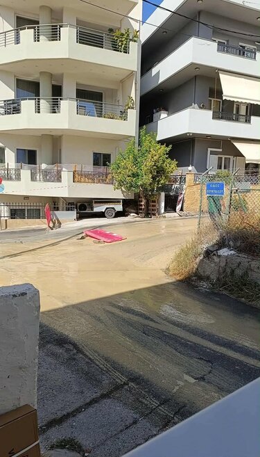 οπτικές-ινες-σωλήνας-λασπες