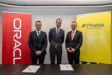 Η Πειραιώς και η Oracle ανανεώνουν τη στρατηγική τους συνεργασία με έμφαση στην Τεχνητή Νοημοσύνη, το Cloud και τη Βιωσιμότητα