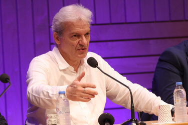 Πολιτιστικό Κέντρο, Αλέξης Καλοκαιρινός