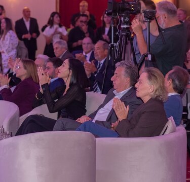 Αρναουτάκης, Βελιβασάκη