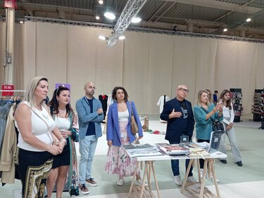 Κρητικά Υφαντά, Έκθεση