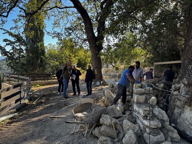 Στα έργα ανάπλασης στην Παναγία Φανερωμένη στα Κεράσια ο Δήμαρχος Ηρακλείου Αλέξης Καλοκαιρινός 