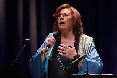 Μαρία Φαραντούρη