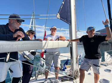 ιστιοπλοΐα j24ιστιοπλοΐα j24