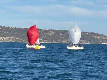 ιστιοπλοΐα j24