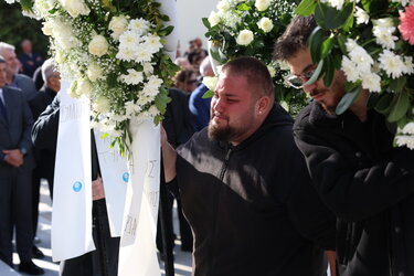 Ραφαήλ Κηδεία φίλος