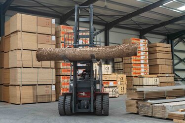 Κουμαντάκης, Ξυλεία