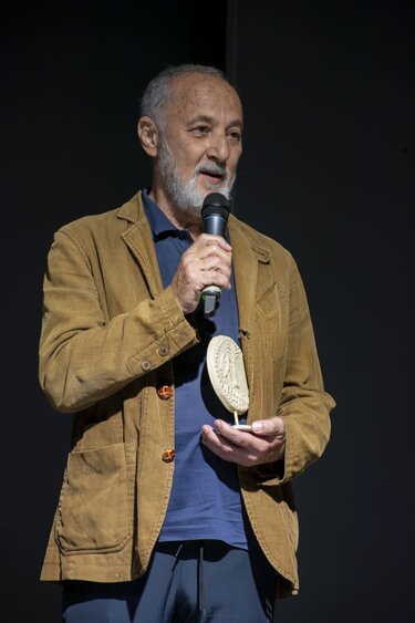 Αυλαία για το 13ο Πανελλήνιο Φεστιβάλ Ερασιτεχνικού Θεάτρου Ιεράπετρας - Μάινας