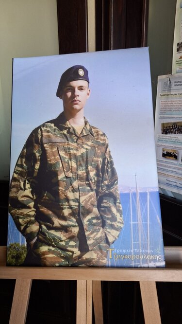 Κηδεία Ραφαήλ Τυμπάκι