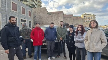 Φοιτητές, Αποκεντρωμένη