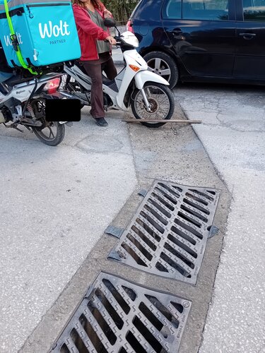 λακκούβα ανδρέα νάθενα