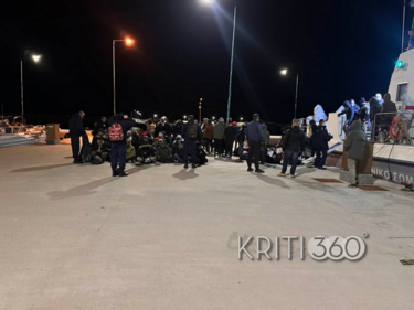 μετανάστες