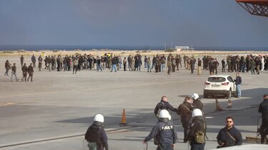 Πίστα αεροδρομίου, Κατάληψη