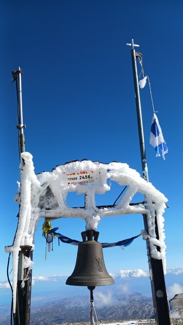O χειμώνας υψώνει το δικό του θαύμα στον Ψηλορείτη! - Φωτογραφίες