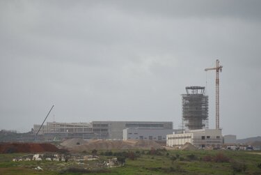 Αεροδρόμιο Καστελίου, Πύργος Ελέγχου, Εργοτάξιο