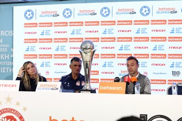 Ολυμπιακός-ΟΦΗ: LIVE η συνέντευξη Τύπου