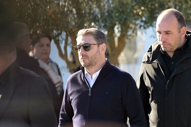 κηδεία-παπαδάκη