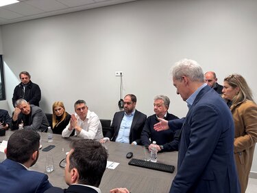 Αλέξης Καλοκαιρινός, Αεροδρόμιο Καστελίου, Εργοτάξιο