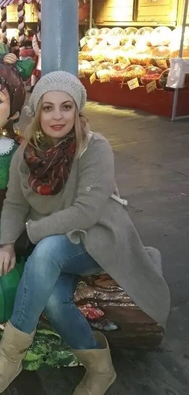 Ελενα Κατσαρου