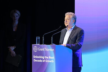 Grant Thornton, Σταύρος Αρναουτάκης