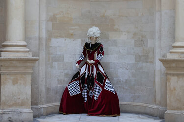 βενετσιάνικες στολές-λοτζια