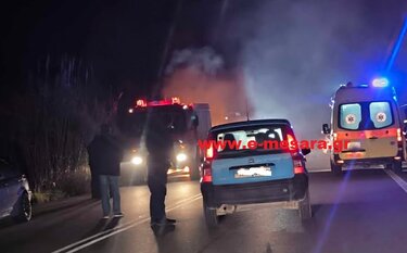 φωτια αυτοκινητο